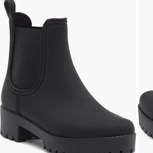 Jeffrey Campbell Black Chelsea Ankle Boots with Chunky Sole and Slip-On Design